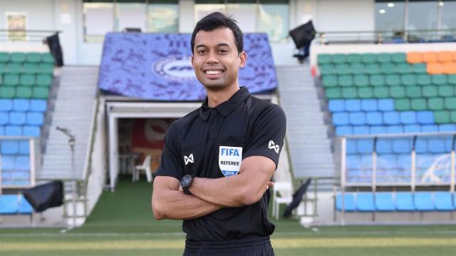 kaiyun体育app-六位来华主裁判都是老熟人 国足像国际级裁判取经